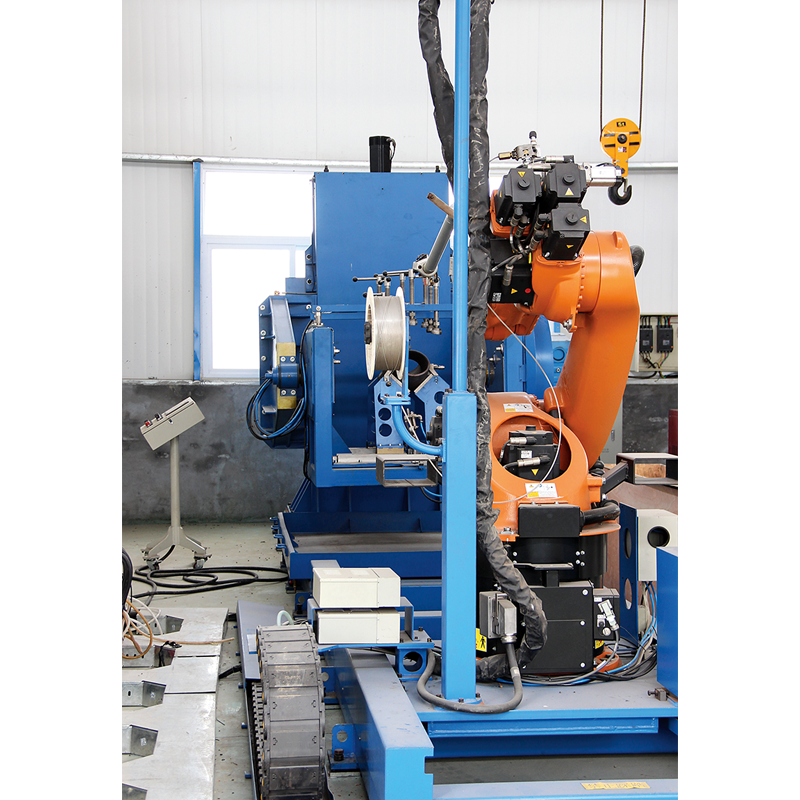 Automatic Overlay Welding Robot